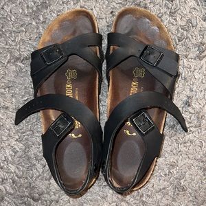 Size 39 Women’s Black Birkenstocks